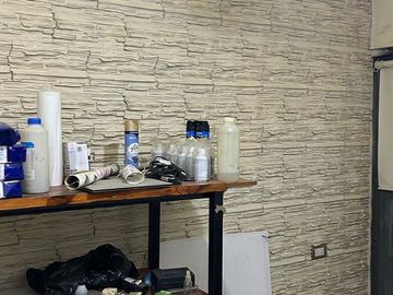 VENDE CASA A TERMINAR CON OFICINAS