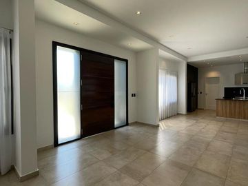 Casa en  Fincas Golf