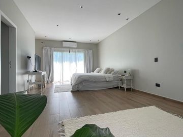 Casa en  Fincas Golf