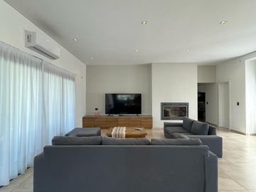 Casa en  Fincas Golf
