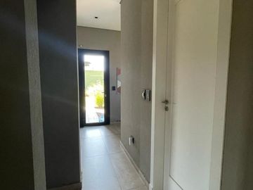 Casa en  Fincas Golf