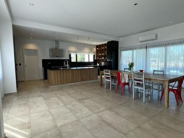 Casa en  Fincas Golf