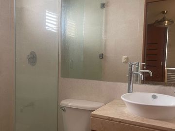 | Preciosa casa amueblada, en venta. |