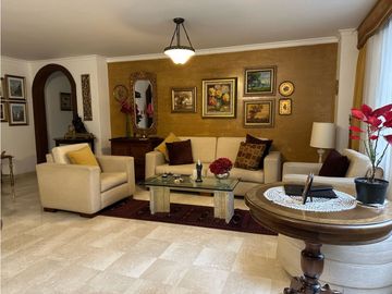 Venta apto en Santa Maria de los Angeles 129 m2