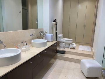 Venta Exclusivo Departamento amueblado y equipado de Lujo 365 m2 , San Pedro