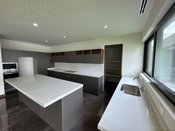 Casa en Venta Residencial y Club de Golf La Herradura
