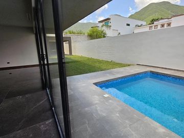 Casa en Venta Residencial y Club de Golf La Herradura