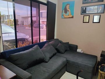 Casa en Venta, 4 recamaras en el Refugio, 5 minutos de la Anahuac