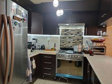 Casa en Venta, 4 recamaras en el Refugio, 5 minutos de la Anahuac