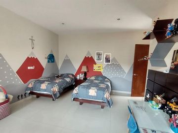 Casa en  venta en Club de Golf la Huerta Zerezotla 3 recamaras.