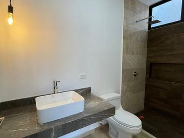Casa de 3 recámaras con alberca en venta en Conkal al Norte de Mérida