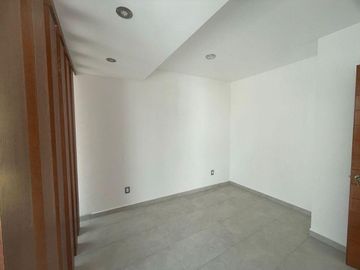 Casa de Autor en Venta, 4 Recámaras en Zibatá