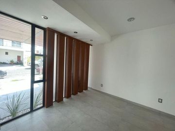 Casa de Autor en Venta, 4 Recámaras en Zibatá