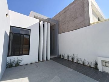 Casa de 1 piso en Venta Residencial Bosque Sereno Coto Couvet