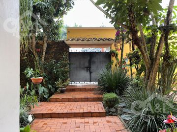 Residencia Venta  Fraccionamiento Lomas de Providencia