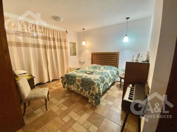 Residencia Venta  Fraccionamiento Lomas de Providencia