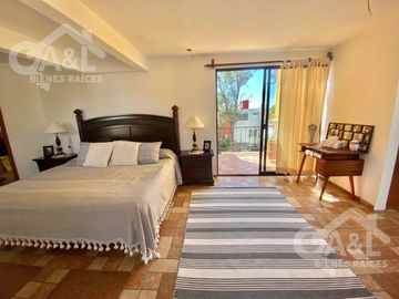Residencia Venta  Fraccionamiento Lomas de Providencia