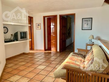 Residencia Venta  Fraccionamiento Lomas de Providencia