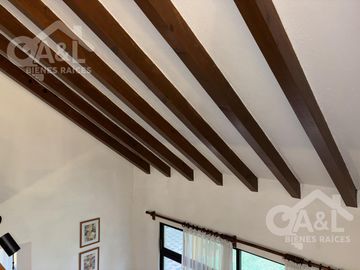 Residencia Venta  Fraccionamiento Lomas de Providencia