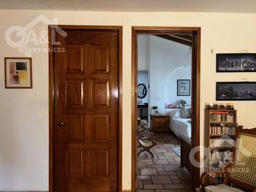 Residencia Venta  Fraccionamiento Lomas de Providencia