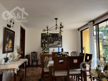 Residencia Venta  Fraccionamiento Lomas de Providencia