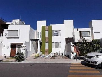 Oprtunidad en VENTA!!! En Mision San Joaquín En Corregidora.
