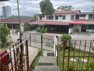Venta de Casa Unifamiliar dos niveles en Betania.Cod-J257