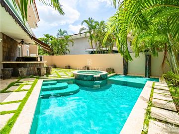 EN VENTA CASA EN RESIDENCIAL COSTA DE LAS PERLAS, COSTA DEL ESTE (2)