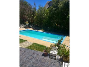 Hermosa y amplia casa en condominio Los Pitigues, Algarrobo