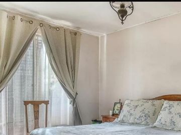 Casa en Venta en la foresta 7590