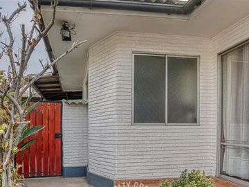 Casa en Venta en la foresta 7590