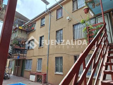 Departamento en Venta en Eyzaguirre/ Los Queltehues/ Sargento Menadier