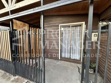 Casa en Venta en Casa 3D-1B + Estacionamiento Lomas de Oriente
