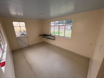VENTA DE CASA CON TERRENO
