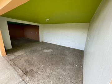 VENTA DE CASA CON TERRENO