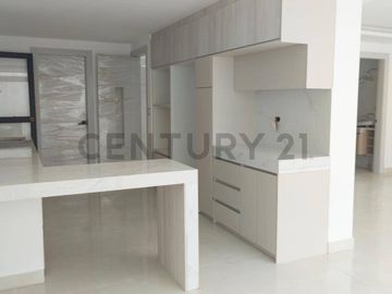Venta casa de estreno, vía Salitre.