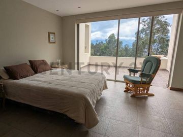 VENTA CASA NAYON SECTOR TACURI