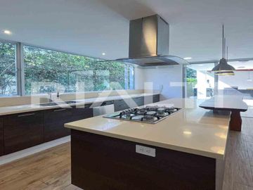 Casa en sector de La Viña, 3 habitaciones completas