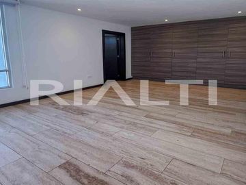 Casa en sector de La Viña, 3 habitaciones completas