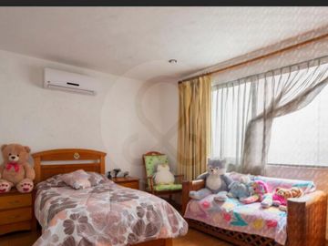 Casa en venta en Mártires de Chicago