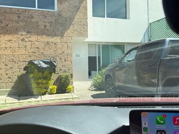CASA VENTA BOSQUES DE LAS FUENTES CALIMAYA