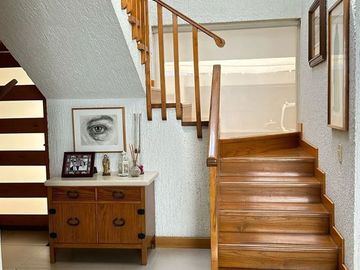 Casa en venta por la Colonia Seattle