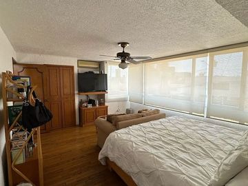 Casa en venta por la Colonia Seattle