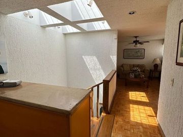 Casa en venta por la Colonia Seattle