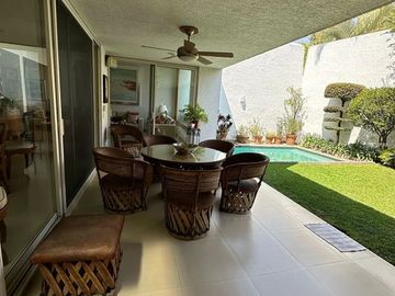 Casa en venta por la Colonia Seattle