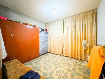 VENTA DE CASA DE TRES PISOS EN VENTANILLA ALTA