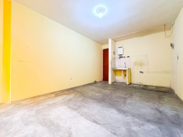 VENTA DE CASA DE TRES PISOS EN VENTANILLA ALTA