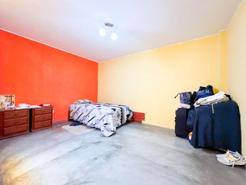 VENTA DE CASA DE TRES PISOS EN VENTANILLA ALTA