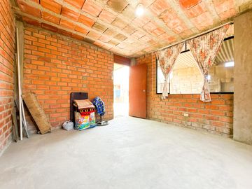 VENTA DE CASA DE TRES PISOS EN VENTANILLA ALTA