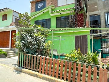VENTA DE CASA DE TRES PISOS EN VENTANILLA ALTA